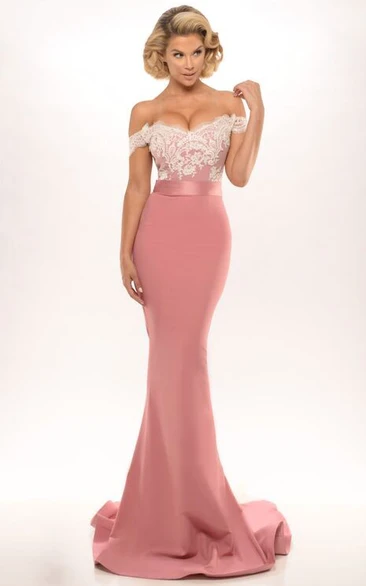 Trumpet Off-The-Shoulder Long Appliqued Jersey Prom Dress