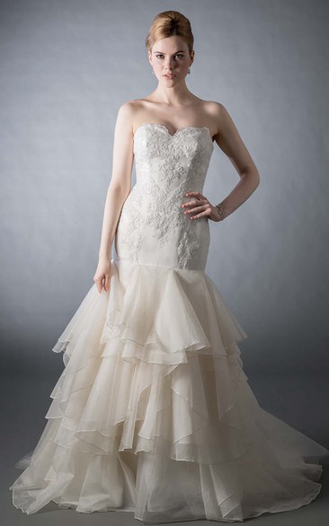 Mermaid Appliqued Sleeveless Sweetheart Tulle Wedding Dress