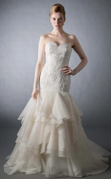 Mermaid Appliqued Sleeveless Sweetheart Tulle Wedding Dress
