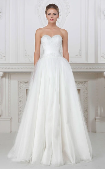 A-Line Floor-Length Sweetheart Sleeveless Criss-Cross Tulle Wedding Dress With Beading And Bow
