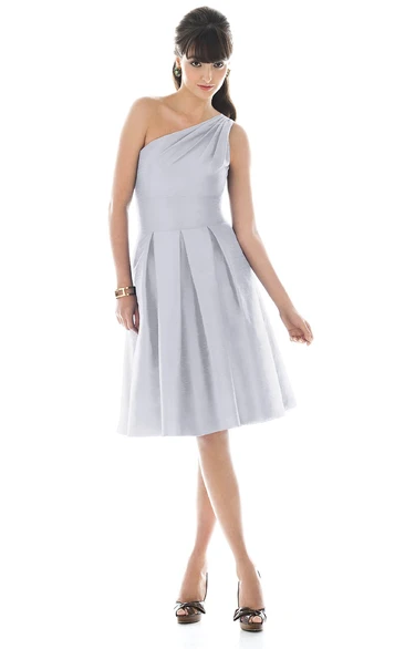 One-Shoulder Classic Sleeveless A-Line Dress