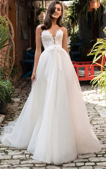 Elegant A Line Ball Gown Sweetheart Lace Tulle Court Train Simple Wedding Dress with Appliques and Bow
