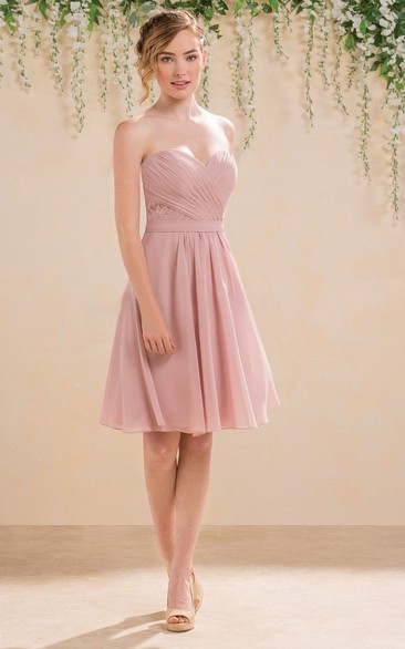 Sweetheart A-Line Short Chiffon Bridesmaid Dress With Lace Detail