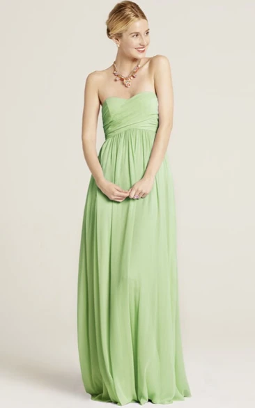 Floor-Length Ruched Strapless Chiffon Bridesmaid Dress With Bow And Brush Train