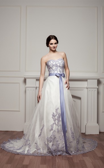 Sweetheart A-Line Appliqued Court Train and Gown With Ribbon