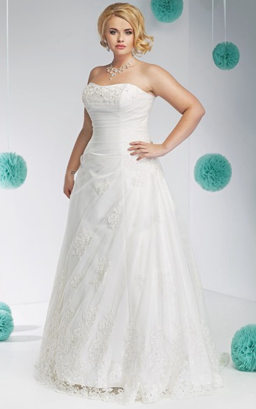 Sleeveless Appliqued Strapless Long Lace Plus Size Wedding Dress With Side Draping