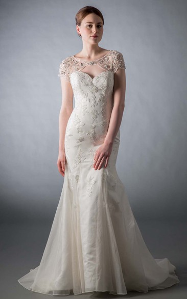 Mermaid Scoop-Neck Cap-Sleeve Beaded Tulle&Lace Wedding Dress With Keyhole