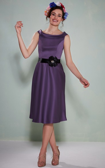 Tea-Length Sleeveless Scoop Neck Floral Satin Bridesmaid Dress With Sash