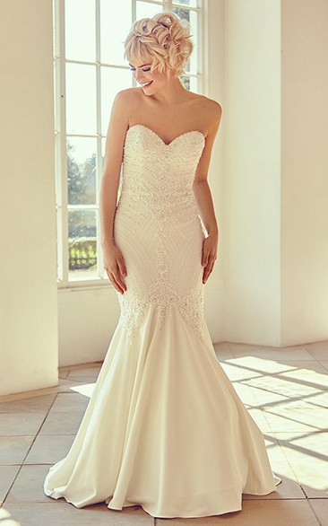 Sweetheart Maxi Beaded Chiffon Wedding Dress With Court Train