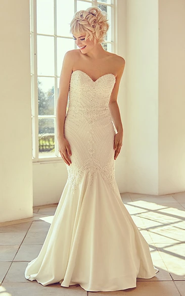 Sweetheart Maxi Beaded Chiffon Wedding Dress With Court Train