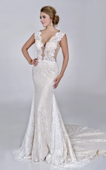 Sheath Lace V-Neck Sleeveless Wedding Dress With Court Train