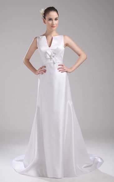 Notched Satin Floor-Length Sleeveless Bow and Dress With Beading