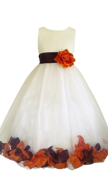 Sleeveless Bateau-neck A-line Dress With Petals