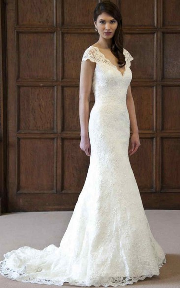 Mermaid Cap-Sleeve V-Neck Lace Wedding Dress With Keyhole