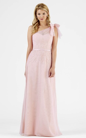 One-Shoulder Sleeveless Chiffon Bridesmaid Dress With Bow And Illusion