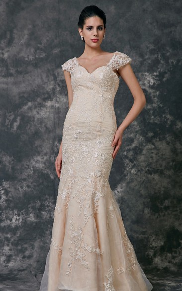 Lace Sweetheart Mermaid Gown With Removable Cap Sleeves
