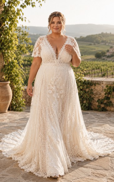Robe de mariée grande taille en dentelle, col en V, coupe trapèze, manches courtes et traîne