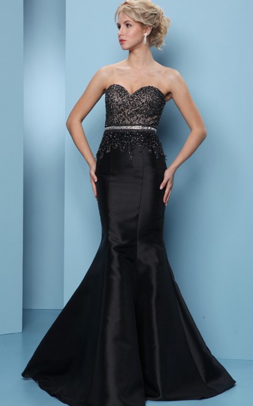 Trumpet Sleeveless Long Beaded Sweetheart Satin Prom Dress