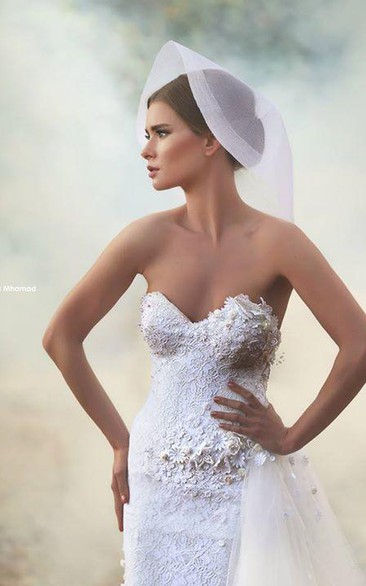 Romantic Sweetheart Tulle Wedding Dress Lace Appliques Flowers