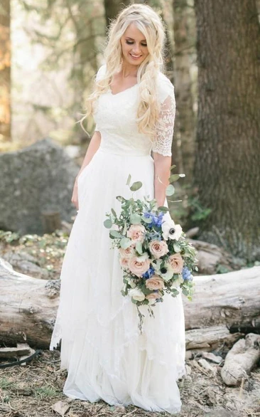 Country/Western Modest V-Neck Half-Sleeves Lace Casual Draping Multi-Layer Wedding Dress