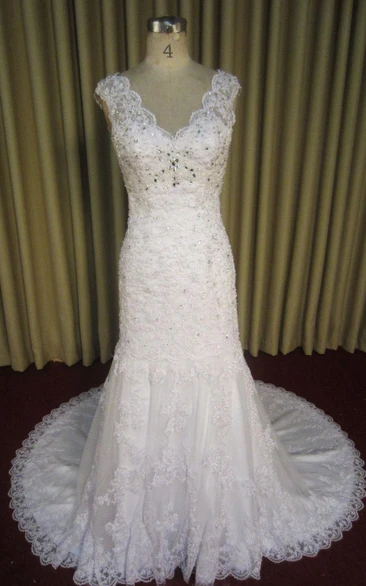 Sleeveless Mermaid Lace Dress With Scalloped V-Neck and Rhinestones