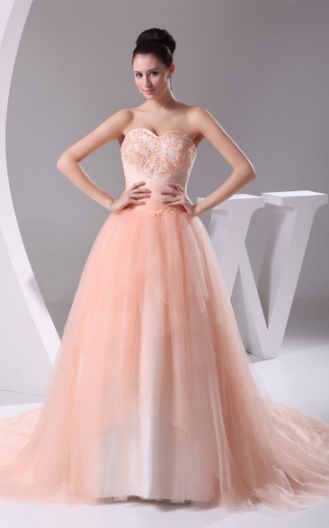 Sweetheart Tulle Criss-Cross Ball-Gown With Appliqued Top