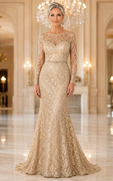Vestido de sirena de encaje con cuentas y mangas largas color champán con cola.