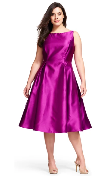 A-Line Midi Sleeveless Bateau-Neck Satin Plus Size Bridesmaid Dress