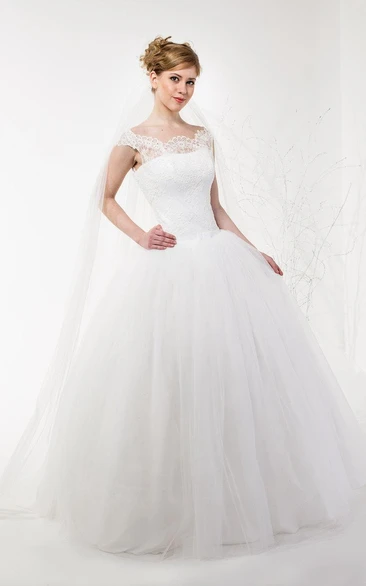 Cap Sleeve Tulle Dress With Lace Bodice and Lace-Up Back