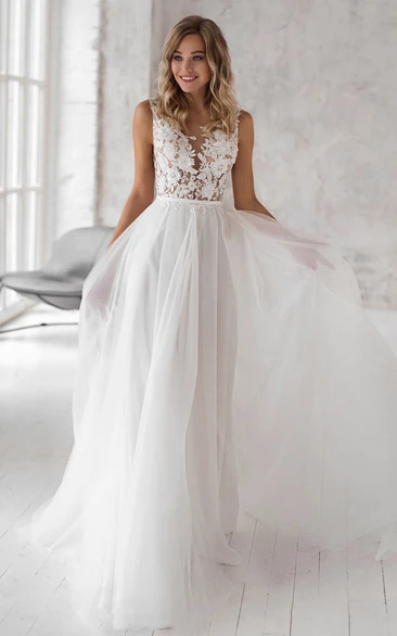Bohemian V-neck A Line Lace and Tulle Sweep Train Wedding Dress with Appliques