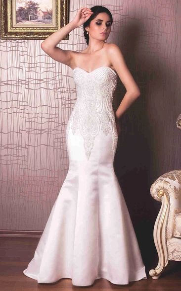 Trumpet Floor-Length Sweetheart Satin Wedding Dress With Beading And Illusion