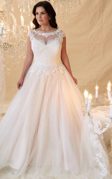 Ball Gown Cap-Sleeve Scoop-Neck Lace & Tulle Plus Size Wedding Dress Styles With Keyhole