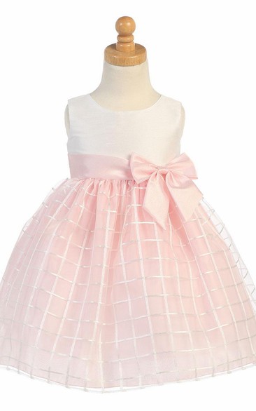 Tea-Length Sleeveless Bowed Organza Flower Girl Dress