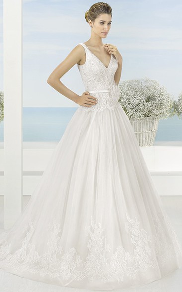 A-Line Appliqued V-Neck Sleeveless Floor-Length Tulle Wedding Dress With Flower And Pleats