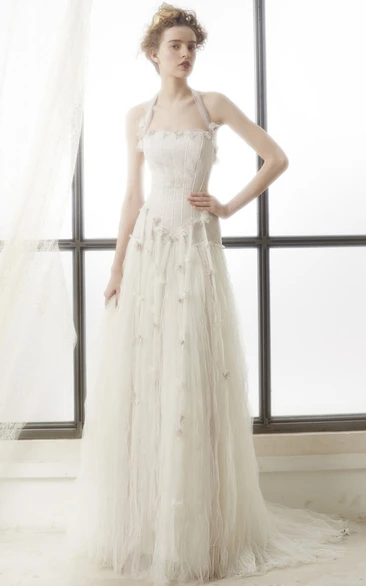 A-Line Floral Sleeveless Halter Floor-Length Tulle Wedding Dress With Backless Style And Sweep Train