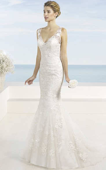Sheath Sleeveless V-Neck Maxi Appliqued Lace Wedding Dress With Court Train And Illusion Back