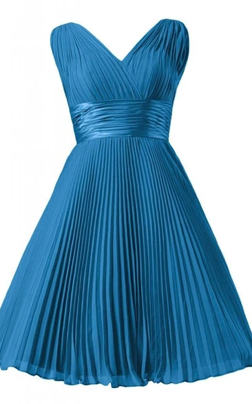 Sleeveless V-neck Ruched Sash Knee-length Pleated Chiffon Dress