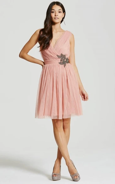 Mini A-Line Criss-Cross V-Neck Sleeveless Tulle Bridesmaid Dress With Appliques