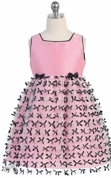 Sleeveless Bowed Flower Girl Dress