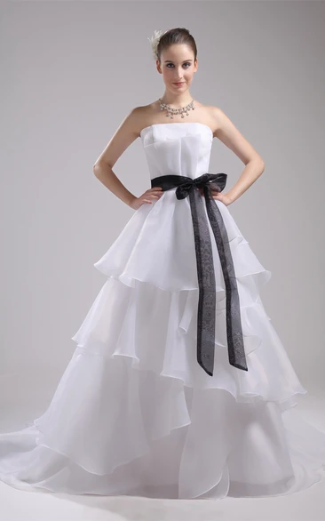 Sleeveless Ruched A-Line Ribbon and Dress With Ruffles