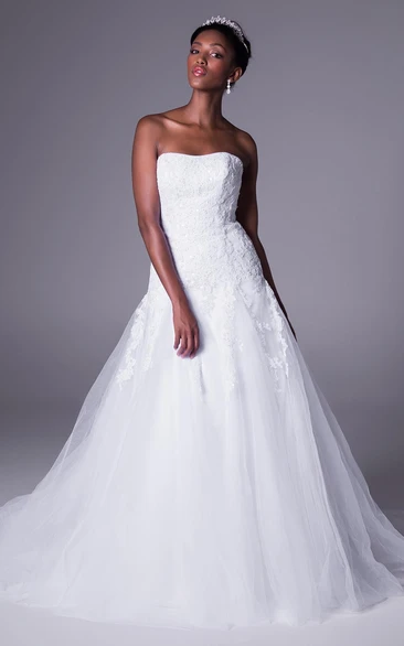 A-Line Strapless Tulle Wedding Dress With Lace Up