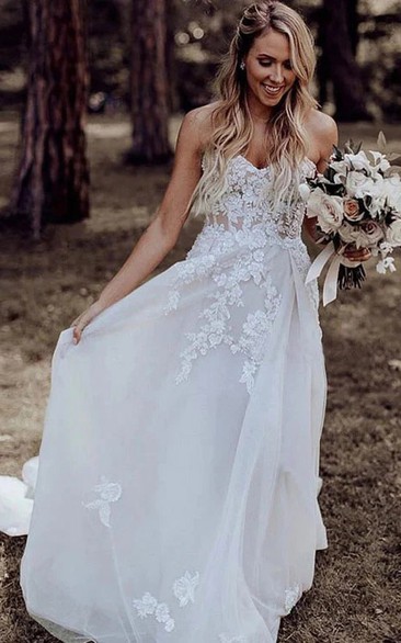 Sweetheart Flowy Tulle Country A-line Backless Wedding Dress