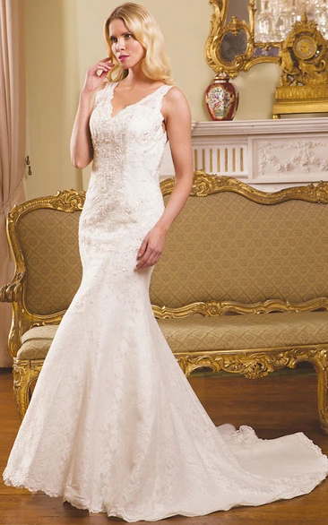 Long V-Neck Appliqued Lace Wedding Dress With Court Train And V Back