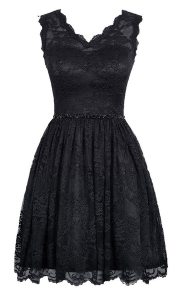 Chic A-line Lace Short Dress With Scallop Edge