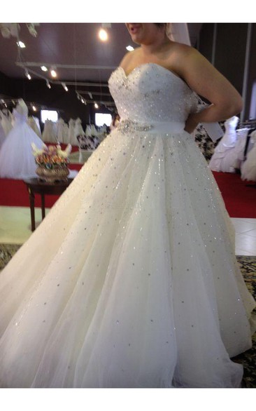 Plus Size Sweetheart Beading A Line Sweep Train Tulle Princess Wedding Dress