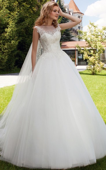 Ball-Gown Sleeveless Appliqued Bateau Maxi Tulle Wedding Dress With Illusion Back And Court Train