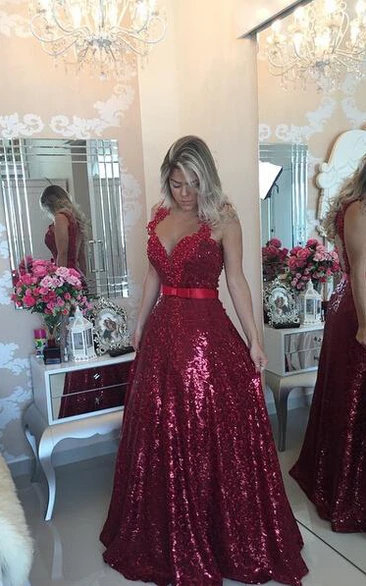 Glamorous Lace Appliques A-line Prom Dress Sequins Beadings