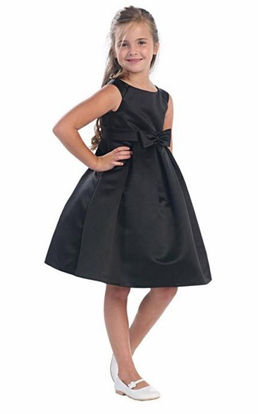 Knee-Length Split Pleated Tiered Satin Flower Girl Dress With Split Front