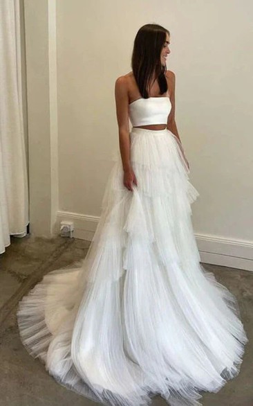 Tulle Two-Tone Empire A-line Layered A-line Wedding Dress