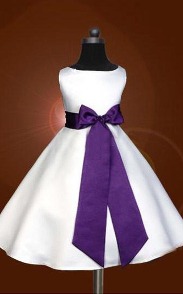 A-line Scoop Sleeveless Bowknot Floor-length Satin Flower Girl Dresses